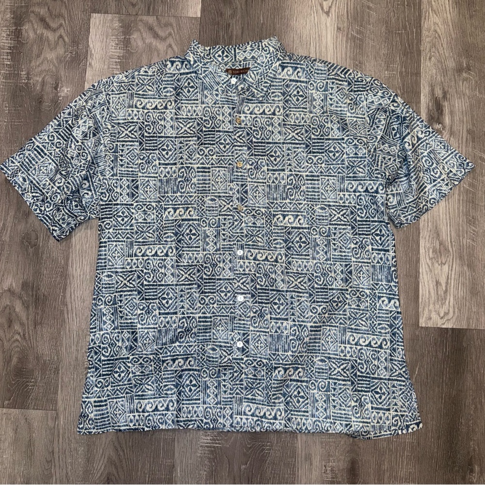Tori Richard Blue White Hawaaian Shirt